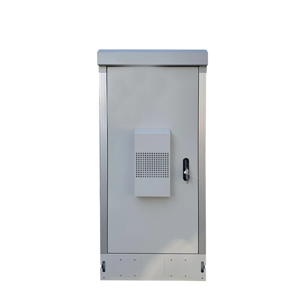 Where should a gigabit router be plugged into a 500m fiber optic connection 