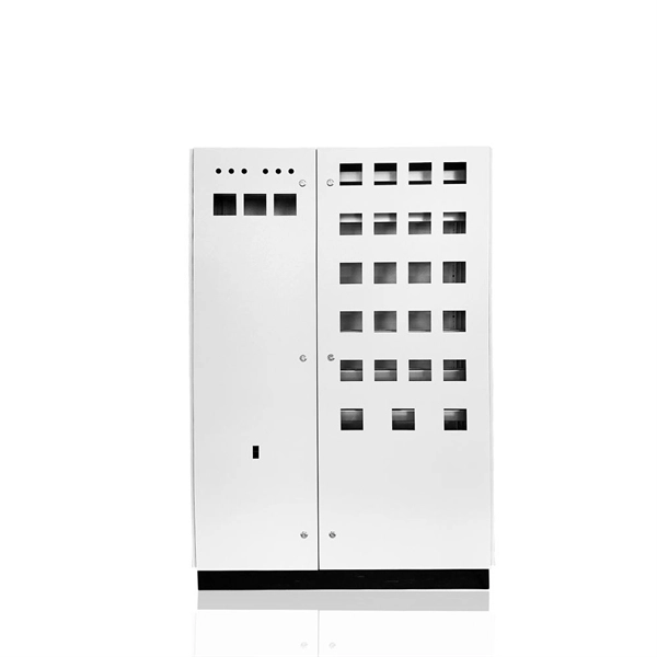 Local power distribution box controls the fan